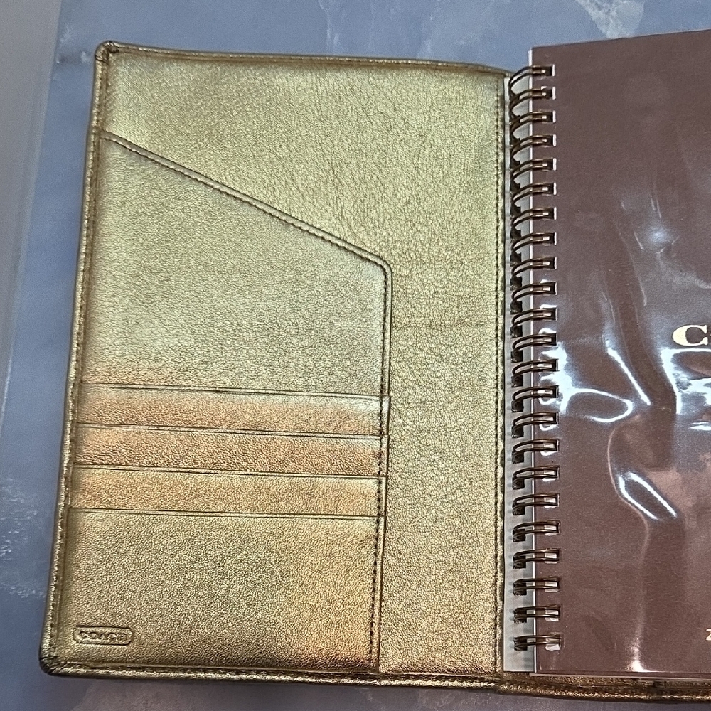 Coach Signature Collection - Day Planner Cover in Gold and Tan - Picture 2 of 7